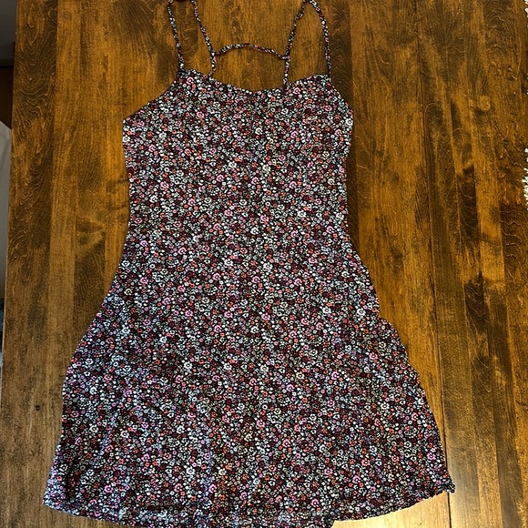 Dresses & Skirts - H&M dress.